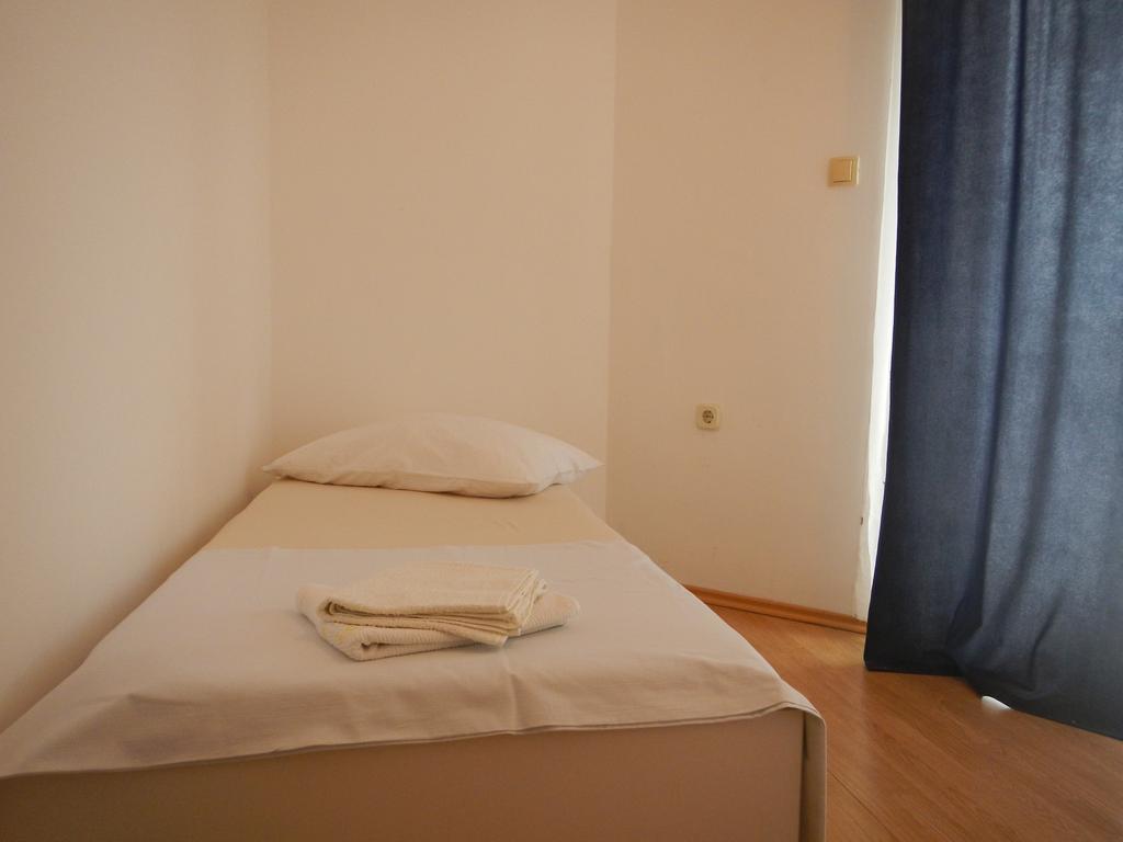 Apartments Ankica Шибеник Екстер'єр фото