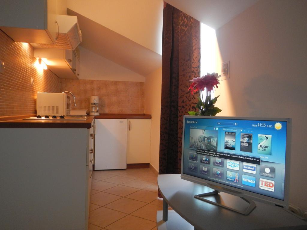 Apartments Ankica Шибеник Екстер'єр фото