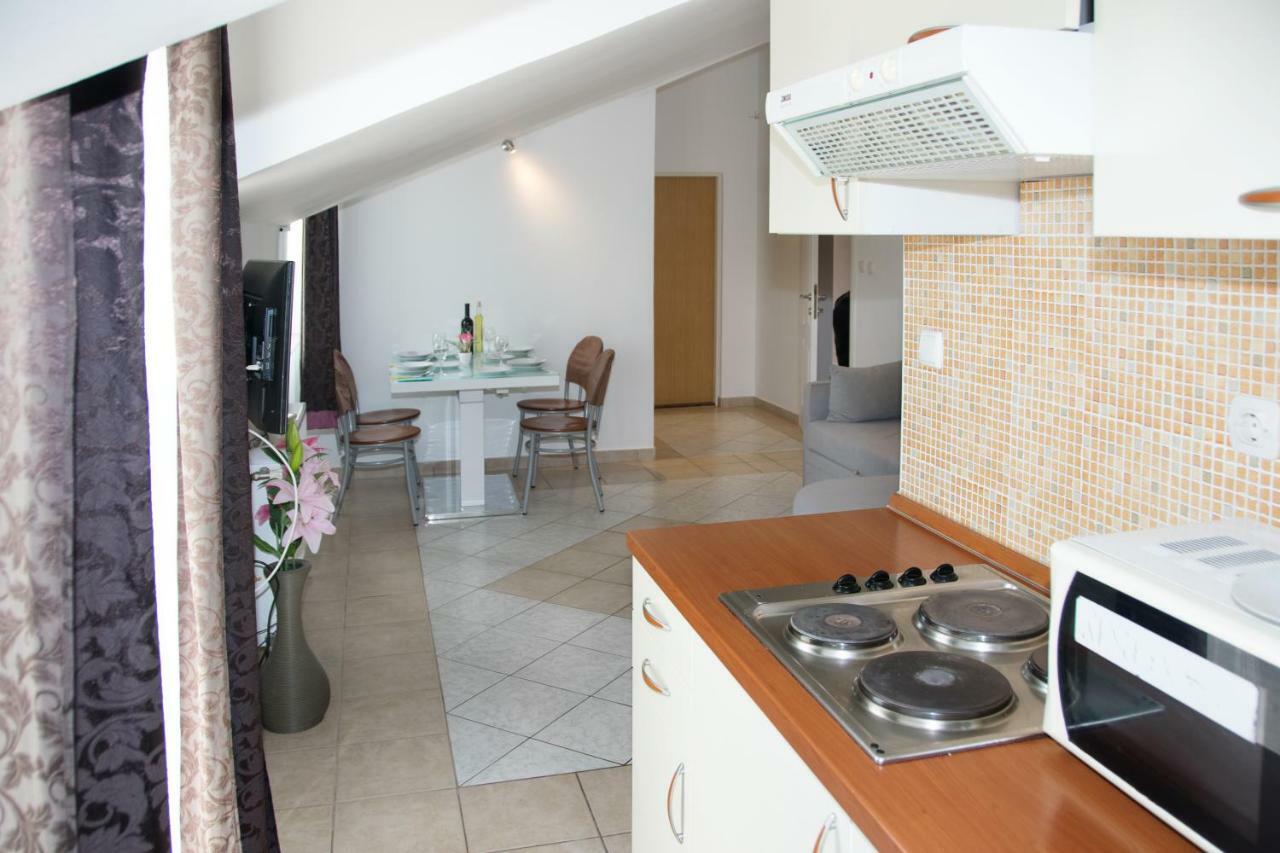 Apartments Ankica Шибеник Екстер'єр фото
