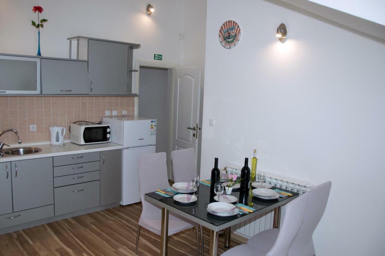 Apartments Ankica Шибеник Екстер'єр фото