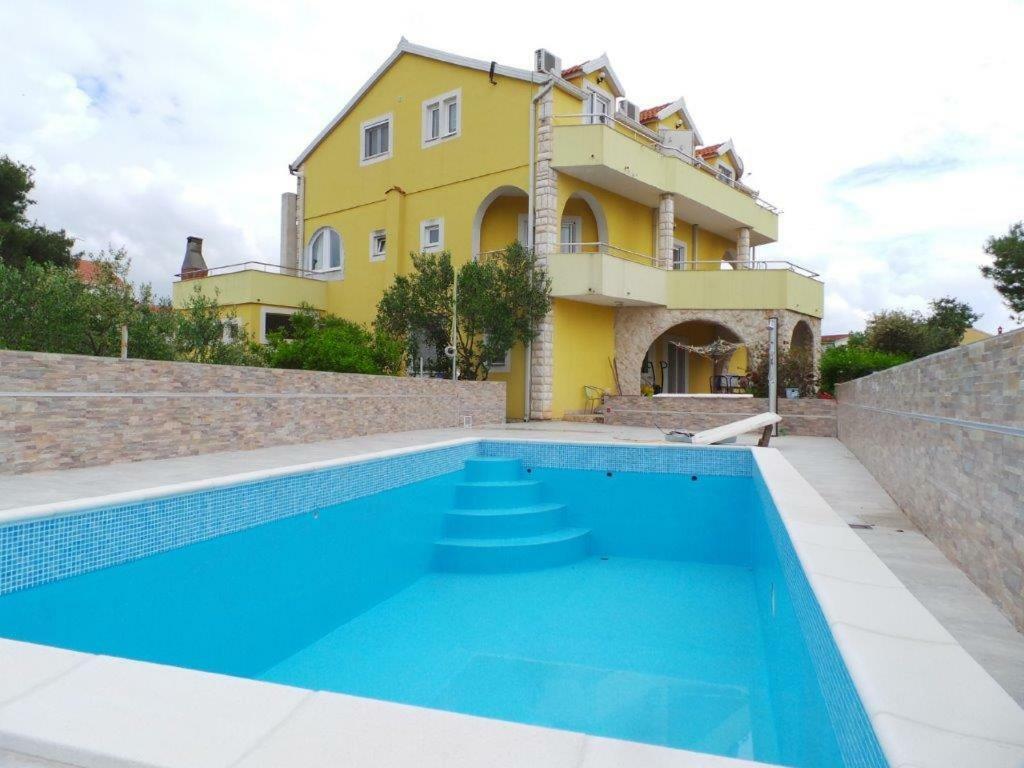 Apartments Ankica Шибеник Екстер'єр фото